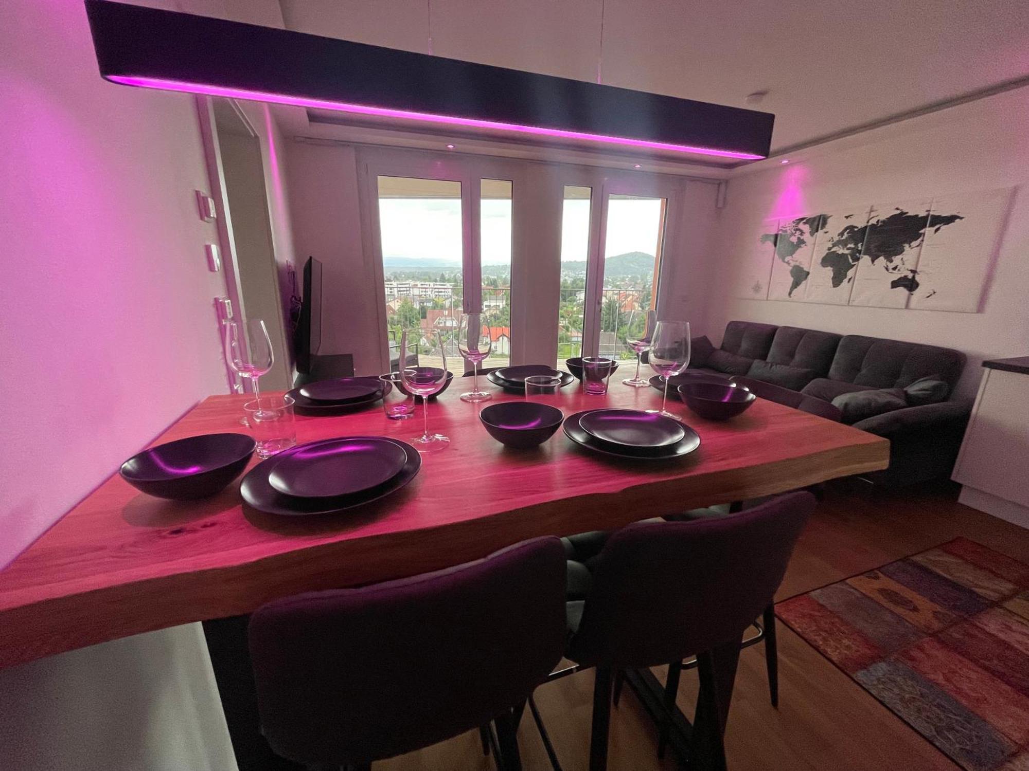 그라츠 100 Qm Penthouse, Self-Check-In, 2 Parkplaetze 아파트 외부 사진