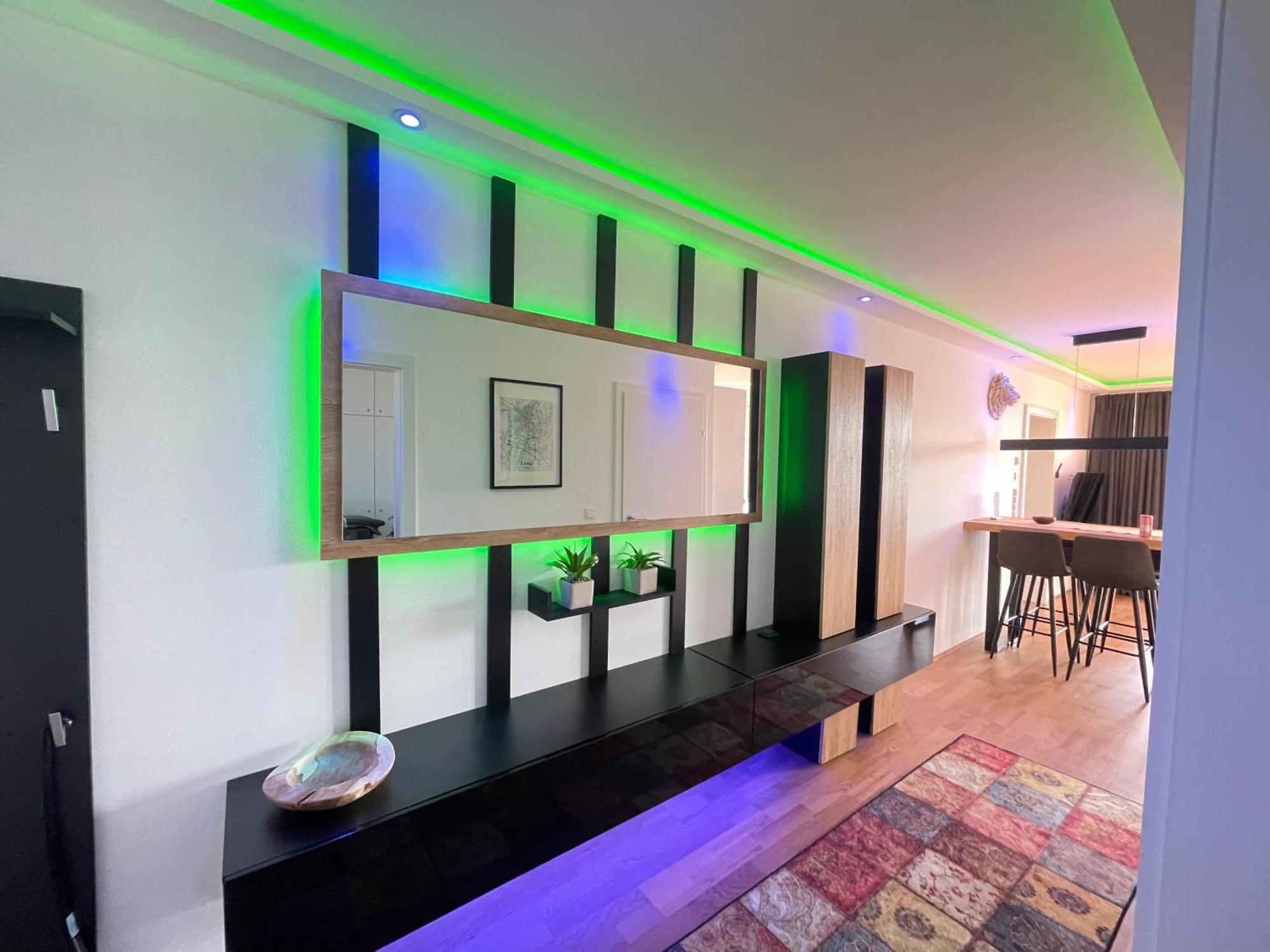 그라츠 100 Qm Penthouse, Self-Check-In, 2 Parkplaetze 아파트 외부 사진