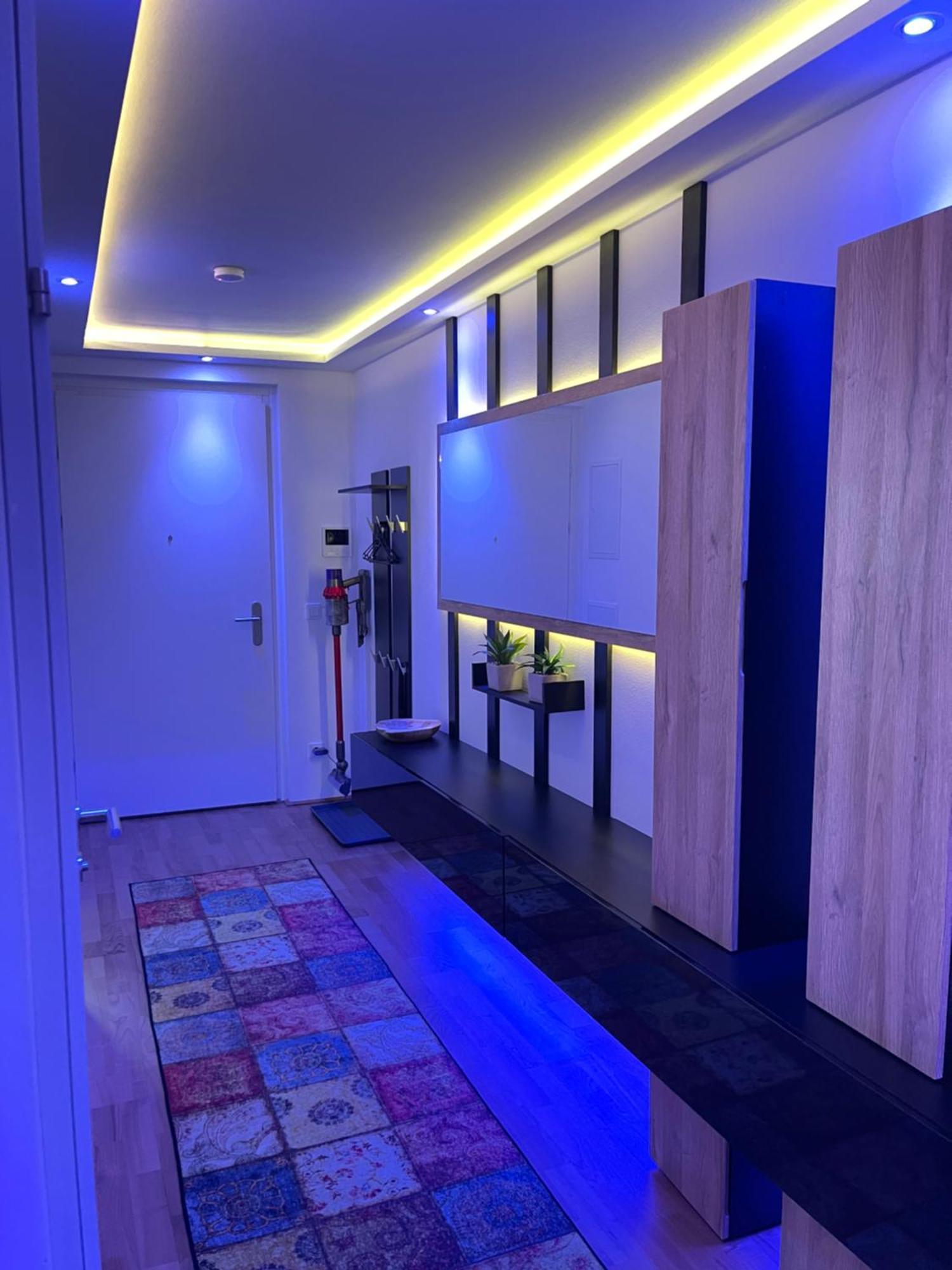 그라츠 100 Qm Penthouse, Self-Check-In, 2 Parkplaetze 아파트 외부 사진